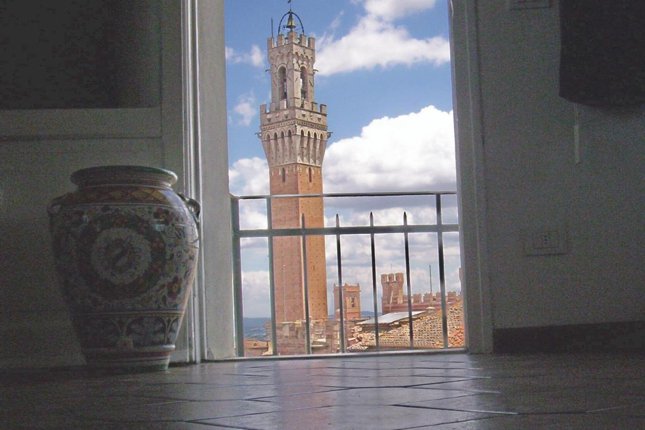 B&B Simonetta Siena Exterior photo